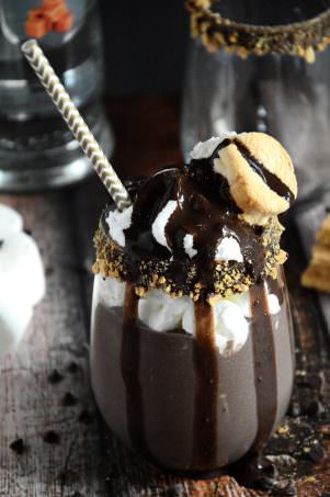 Tipsy Caramel S'mores Milkshake | The Housewife in Training Files