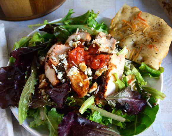 Grilled Chicken Bruschetta Salad | The Housewife in Training Files