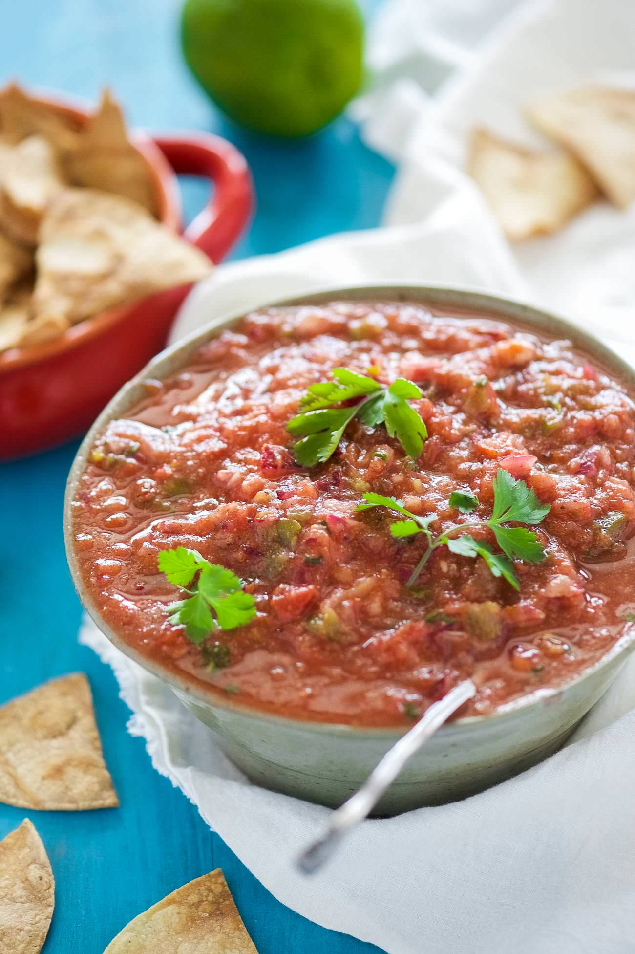 This Restaurant Style Salsa Recipe is a simple and delicious salsa that is made in the blender so it comes together quickly for your next Taco Tuesday! 
