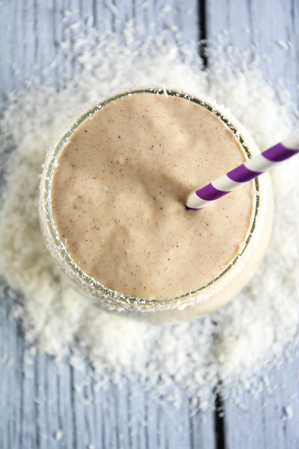 Coconut, Vanilla & Almond Butter Smoothie is a velvety smoothie made with coconut milk, vanilla, almond butter and sweetened with dates!