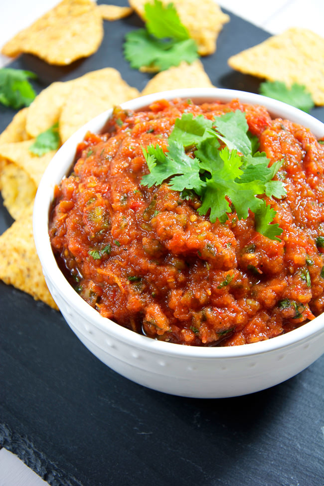 Roasted poblanos and tomatoes bring out the natural sweetness to make this salsa a smoky and sweet hit! #salsa #appetizer #dip