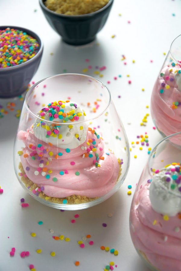 No Bake Cake Batter Cheesecake with Sugar Cookie Crust