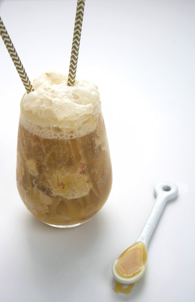  A fall inspired twist on the classic ice cream float! Brown Butter Apple Cinnamon Ice Cream pairs perfectly with Cream Soda and Salted Honey Caramel for a delicious and buttery treat!  