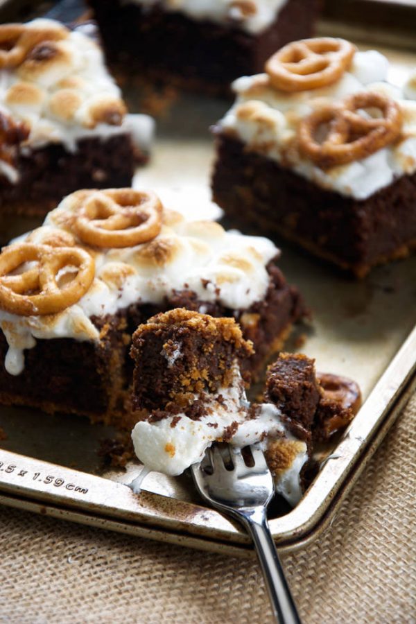 Toasted Marshmallow Brownies with Cinnamon Sugar Pretzel Crust