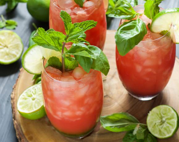 A refreshing and fruit filled drink! Skinny Watermelon Limeade is pureed watermelon and lime juice mixed with simple syrup for a light and healthy beverage!