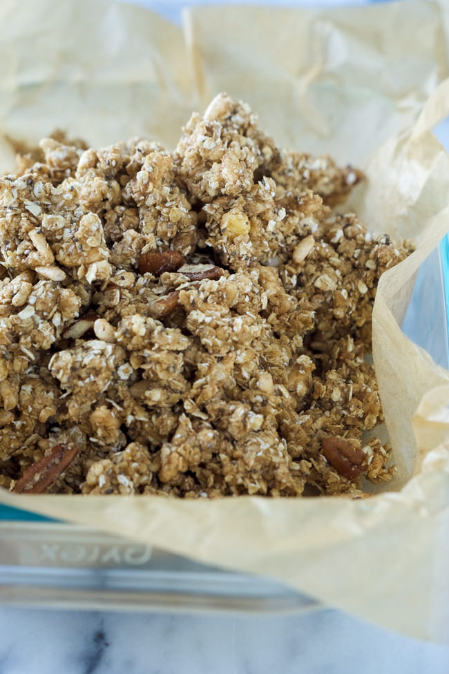 No Bake Cinnamon Pecan Granola Bars combine whole grain rolled oats, crunchy brown rice krispies, pecans and cinnamon to make a sweet wholesome snack that are great for a lunch box or on the run, meal option!