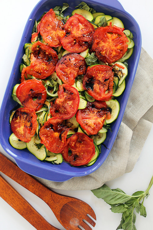 Grilled Tomatoes and Basil Zucchini Noodles with Balsamic Glaze | Inspiralized